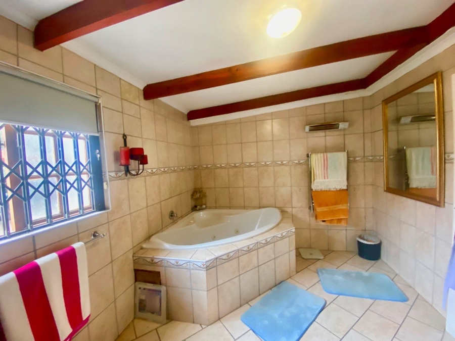 3 Bedroom Property for Sale in Joostenbergvlakte Western Cape